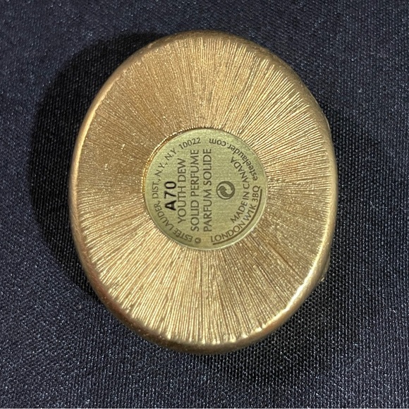 Estee Lauder Blue and Gold solid perfume compact with Classic Cameo Design - Picture 2 of 8